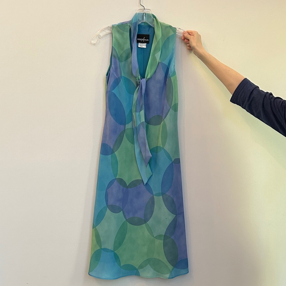 Sleeveless chiffon green blue purple circle dress